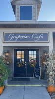 Grapevine Café food