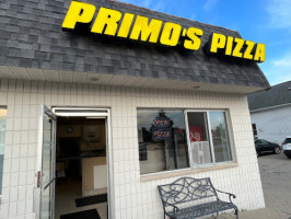 Primo's Pizza outside