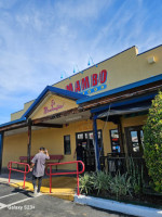 Mambo Seafood food