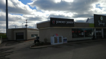 Jimmy John's outside