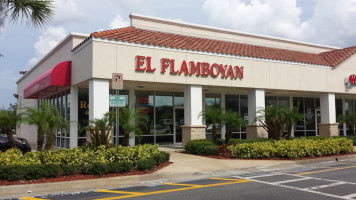 El Flamboyan Chinese outside