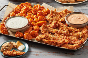 Zaxby's Chicken Fingers Buffalo Wings food