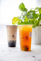 Yi Fang Taiwan Fruit Tea food