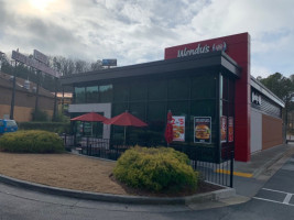 Wendy's outside