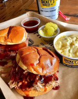 Dickey's Barbecue Pit food