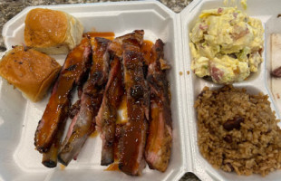 Herb's Catering Best Bbq inside