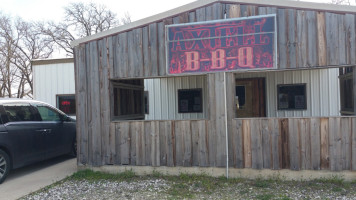 Axtell Bbq outside
