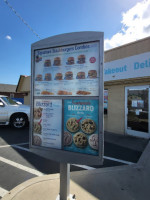 Dairy Queen Grill Chill outside