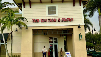 Tub Tim Thai Sushi inside