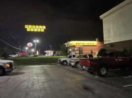 Waffle House outside