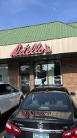 Detello's Pizza Pasta outside