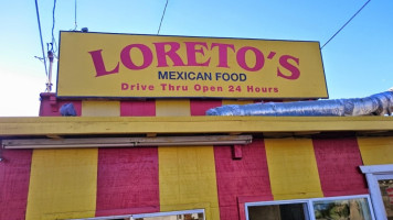 Loreto's Taco Shop food