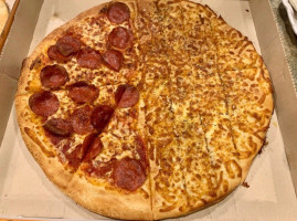 Little Caesars Pizza food