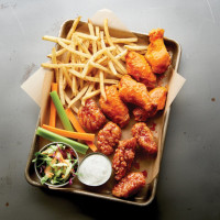 Buffalo Wild Wings food