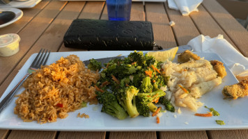The Boatyard Waterfront And Grill food