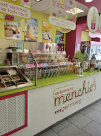 Menchie's Frozen Yogurt food