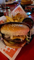 Red Robin Gourmet Burgers And Brews food