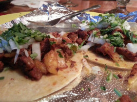 El Loro Mexican Savage food
