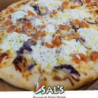 Sal's Pizzeria Pasta House food