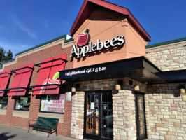 Applebee's Grill Bar Restaurant outside