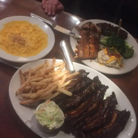 Tony Roma's food