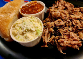 Bubba's Bbq food