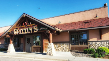 Grizzly's Wood Fired Grill Willmar food