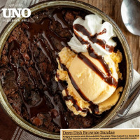 Uno Pizzeria Grill food