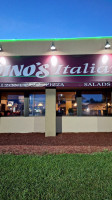 Dino's Italian Lounge food