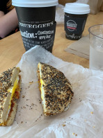 Bruegger's Bagels food