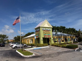 Pollo Tropical outside