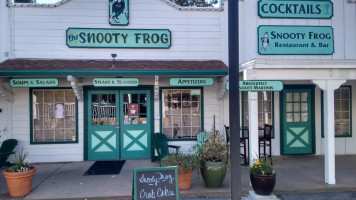 Snooty Frog outside