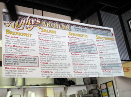 Alphy's Broiler food