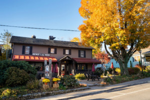 Blowing Rock Brewing Company food