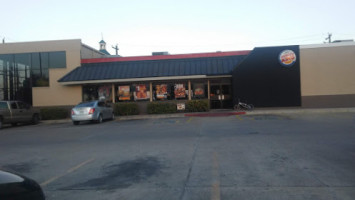 Burger King outside