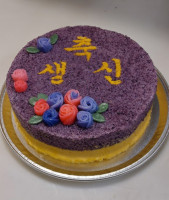 Ga Yeon Rice Cake food