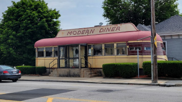 Modern Diner inside