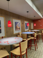 Dairy Queen Grill Chill inside