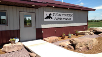 Tucker's Walk Vineyard And Farm Winery outside