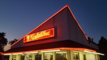 Krekel's Custard food