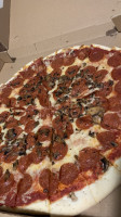 Rico's Pizza food