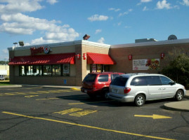 Wendy's outside