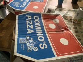 Domino's Pizza outside