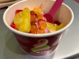 Menchie's Frozen Yogurt food