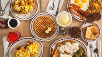 Huddle House Distribution Center food