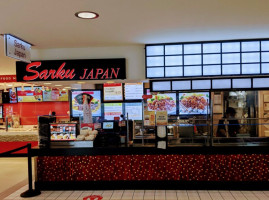 Sarku Japan inside