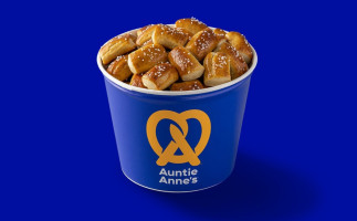 Auntie Anne's food