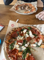 Mod Pizza food