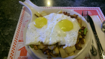 Johnny V's Classic Cafe food