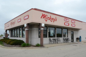 Mickey's Gyros Bolingbrook food